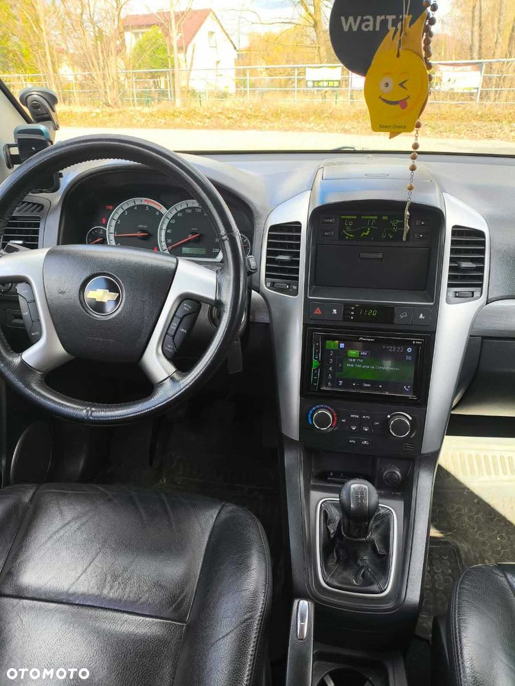 Chevrolet Captiva - 4