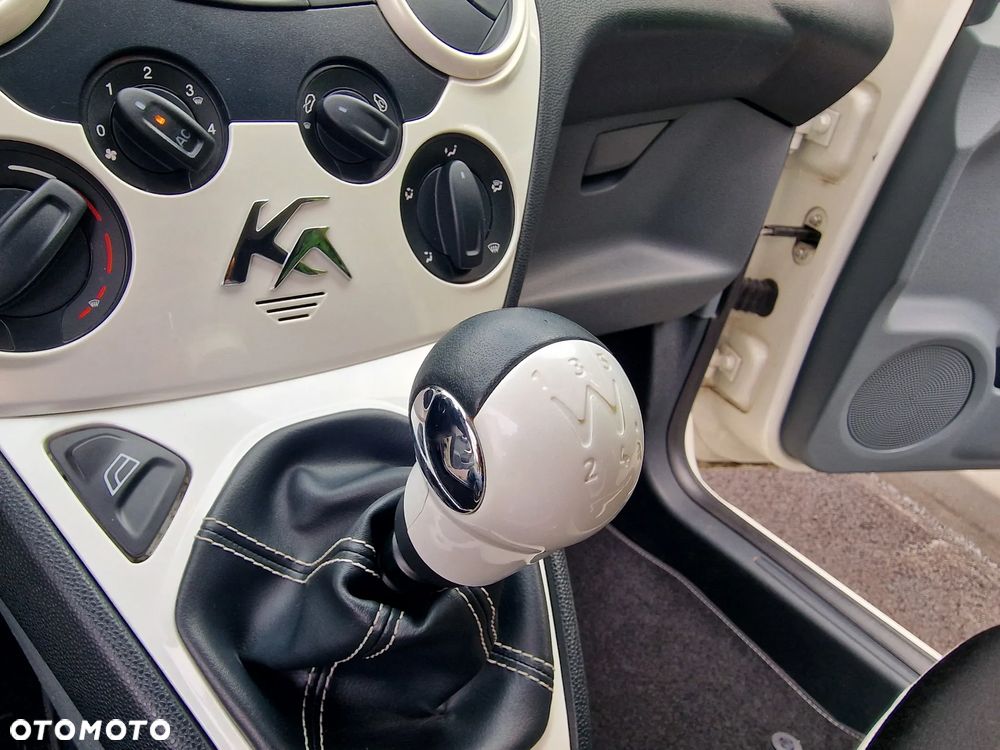 Ford KA 1.2 Titanium+ ASS EU6 - 27
