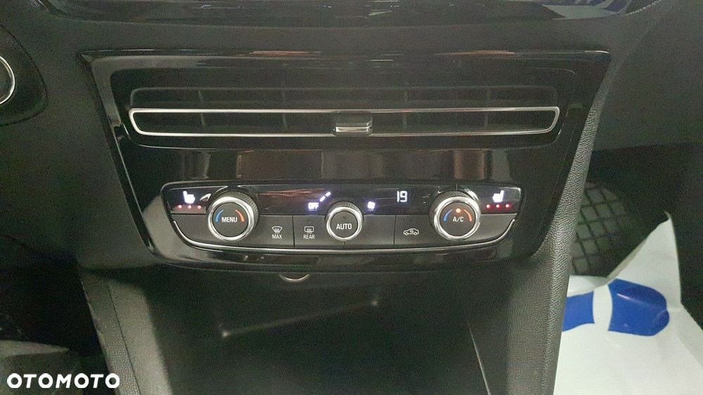 Opel Mokka - 24