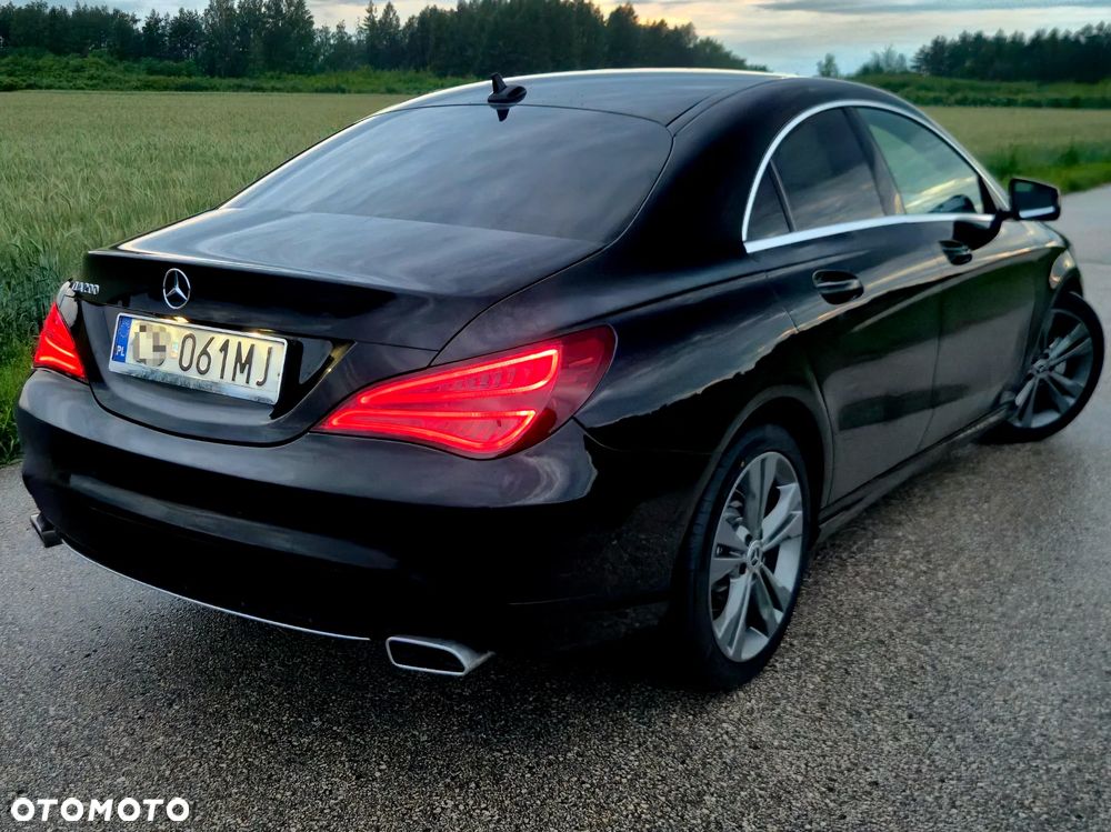 Mercedes-Benz CLA 200 7G-DCT - 6
