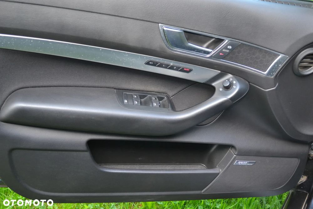 Audi A6 Avant 2.4 Multitronic - 7