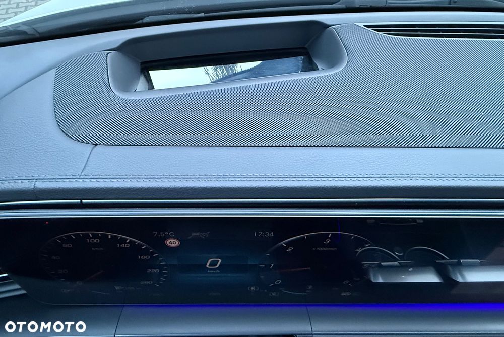 Mercedes-Benz GLS - 23