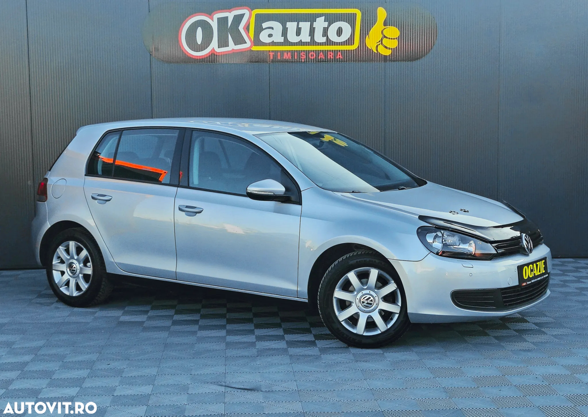 Volkswagen Golf - 5