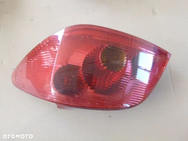 LAMPA PRAWY TYŁ PRAWA TYLNA PEUGEOT 307 HB 01-05 - 6