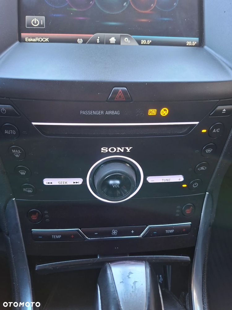 Ford Galaxy - 31