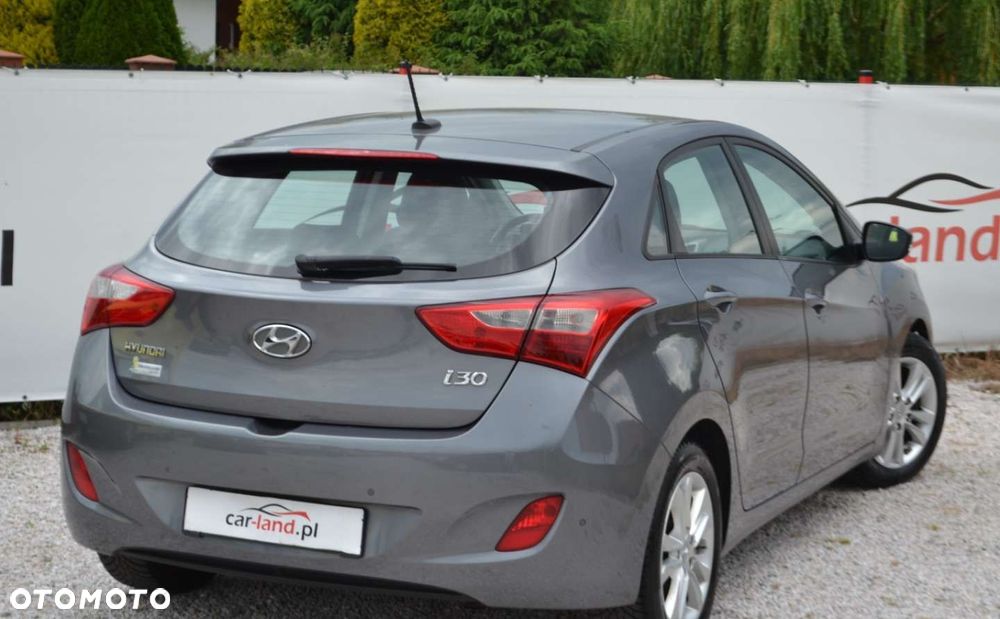Hyundai i30 1.4 Fifa World Cup Edition - 15
