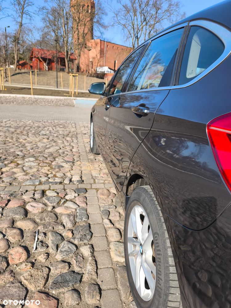 BMW Seria 2 218d Luxury Line - 13