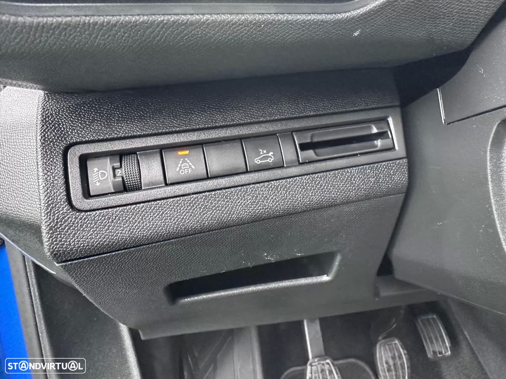 Peugeot 3008 PureTech 130 Stop & Start GPF Allure Pack - 26