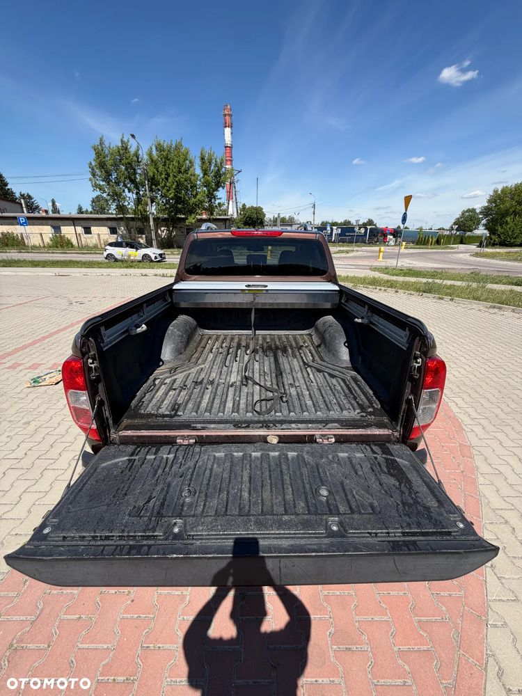 Nissan Navara 2.5 D Platinum Long EU5 - 7