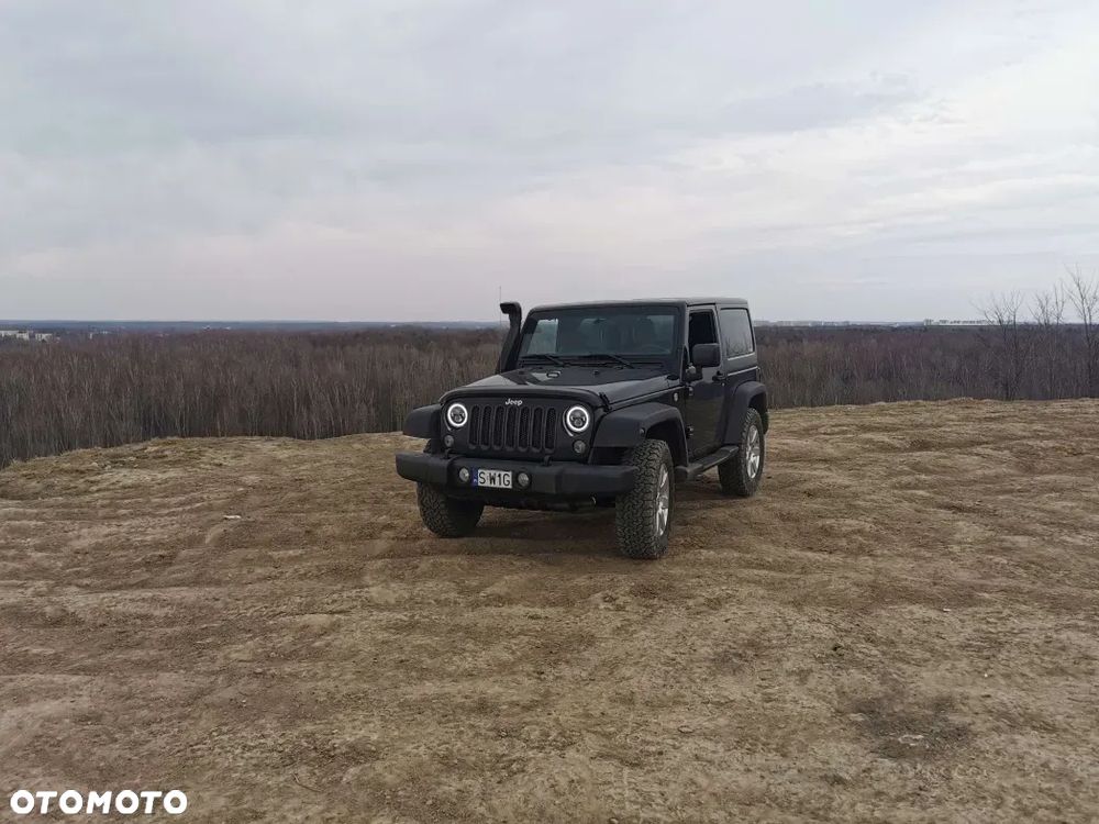 Jeep Wrangler - 19