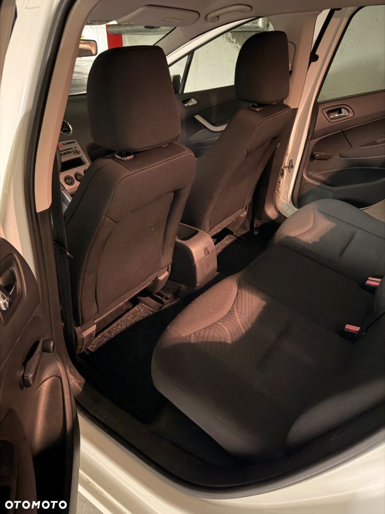 Peugeot 308 - 15