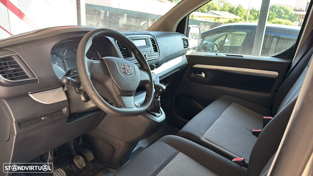 Toyota Proace Verso 1.5 D-4D L2 1.2T Comfort 9L - 2