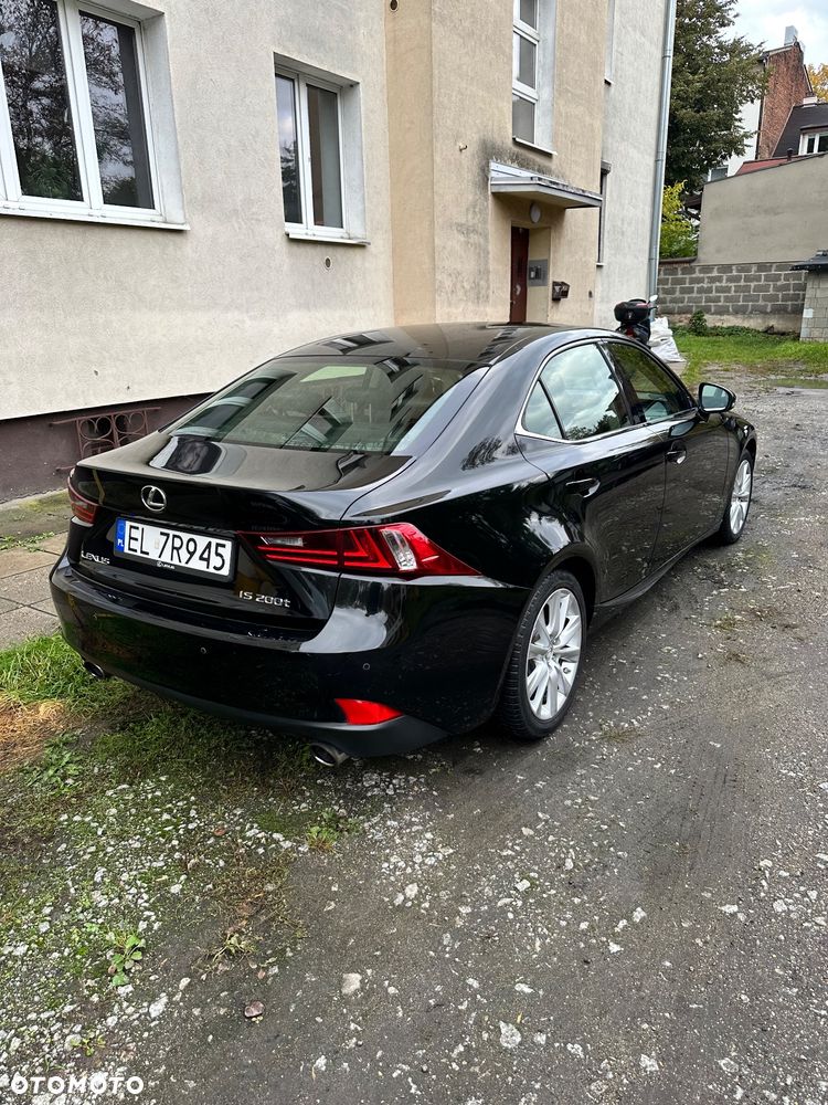 Lexus IS 200t Elite - 4