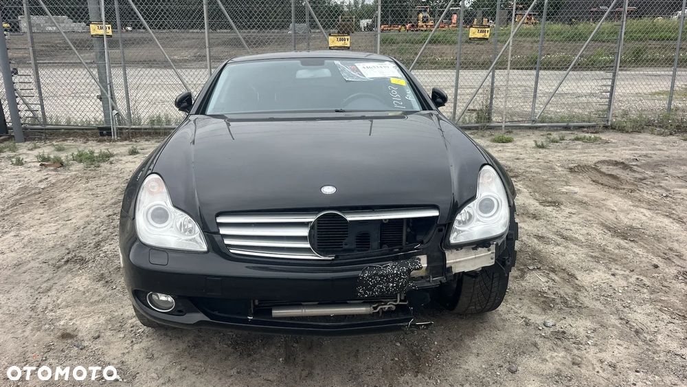 Mercedes-Benz CLS - 26