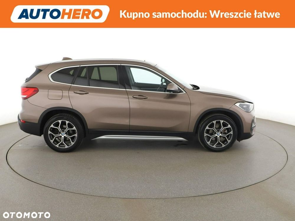 BMW X1 sDrive16d xLine - 10