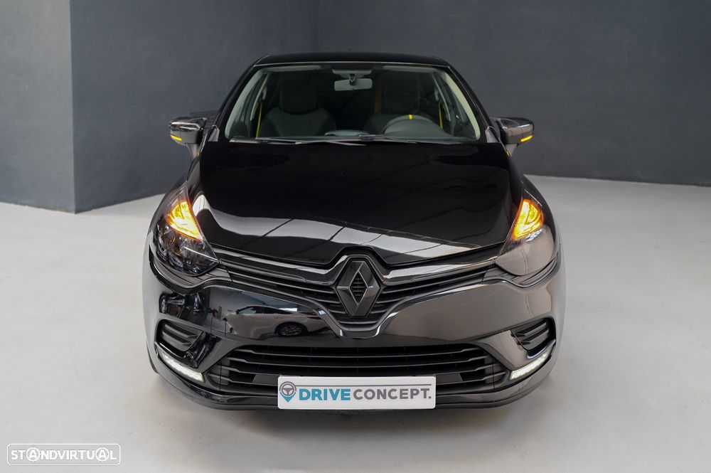 Renault Clio 1.2 16V 75 Dynamique - 3