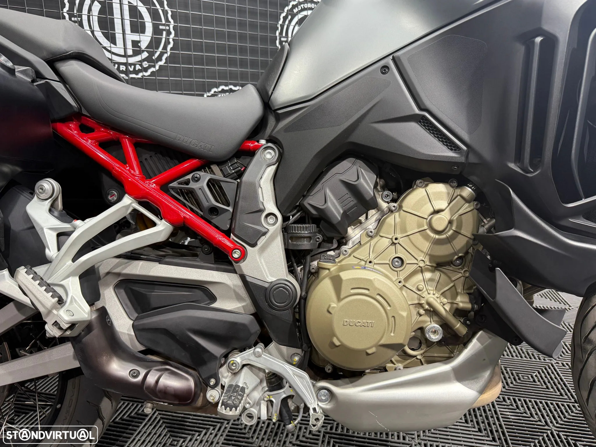 Ducati Multistrada V4S TRAVEL & RADAR SW - 9