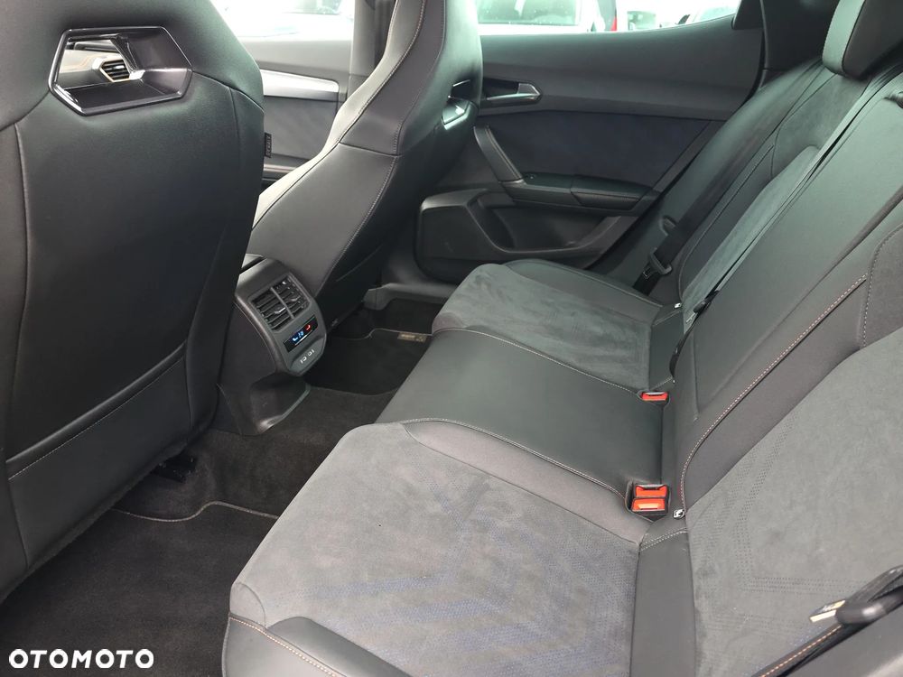 Cupra Formentor 1.5 eTSI mHEV DSG - 13