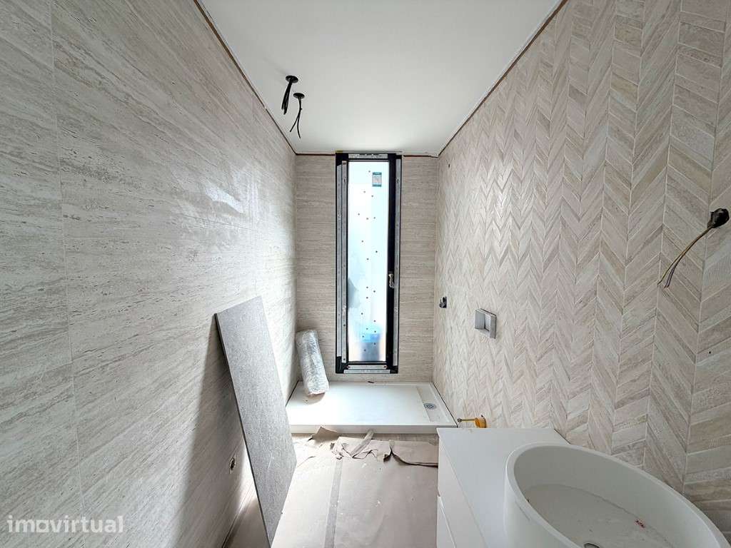 Moradia T5 a venda em Azeitão, com Piscina e Piso Radiante - Grande imagem: 5/28