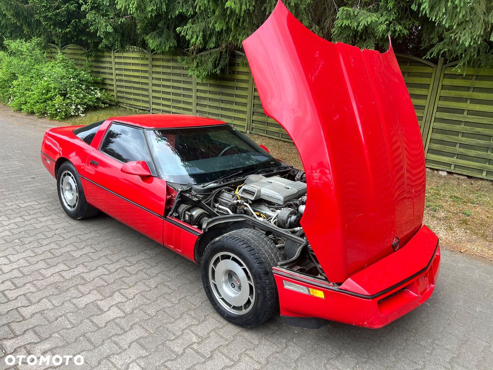 Chevrolet Corvette - 14