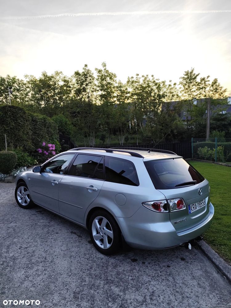 Mazda 6 2.0 16V Touring - 2
