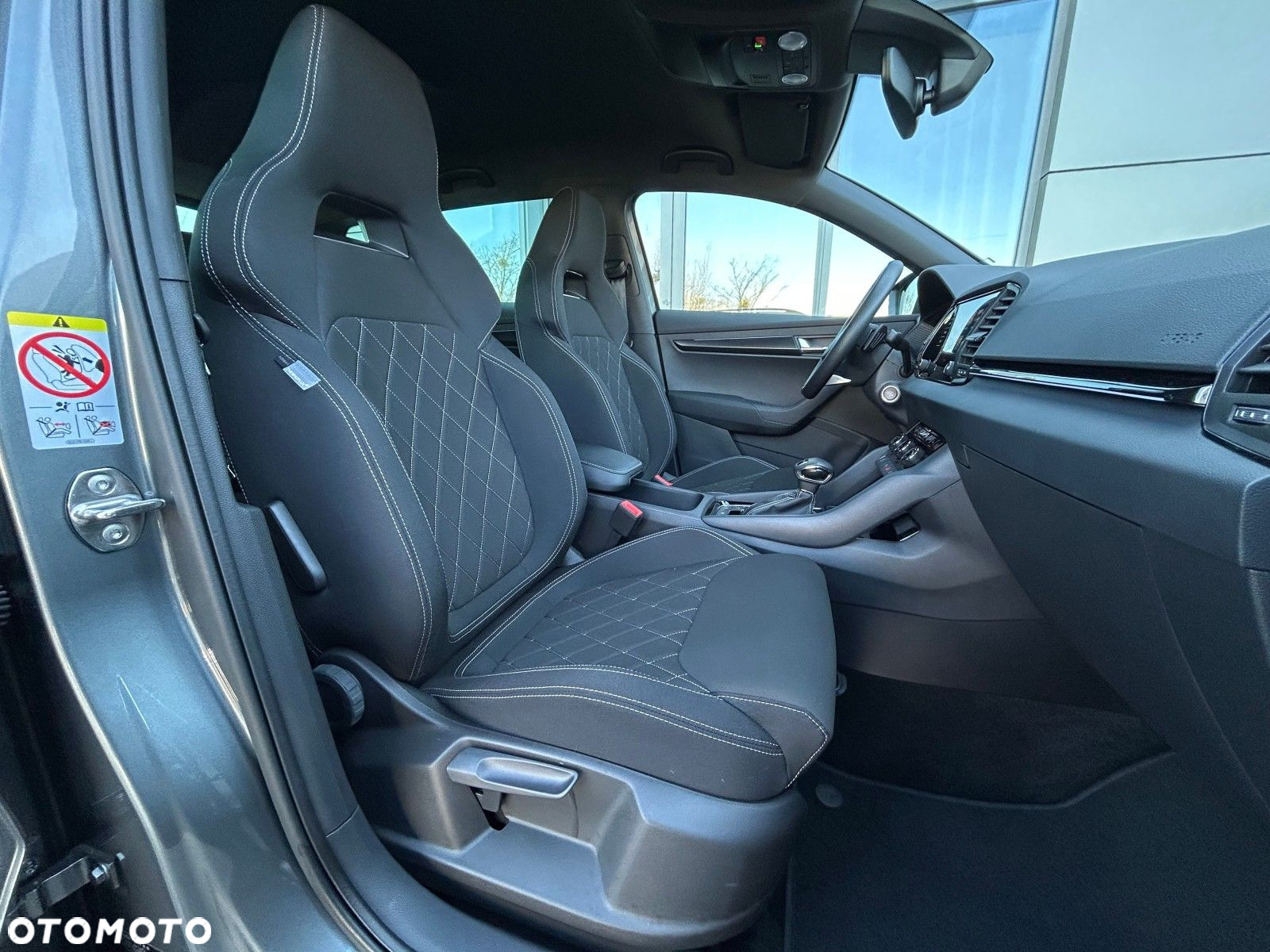 Skoda Karoq 1.5 TSI ACT Sportline DSG - 17