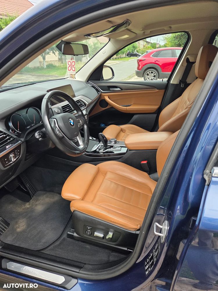 BMW X3 xDrive20d AT Luxury Line - 8