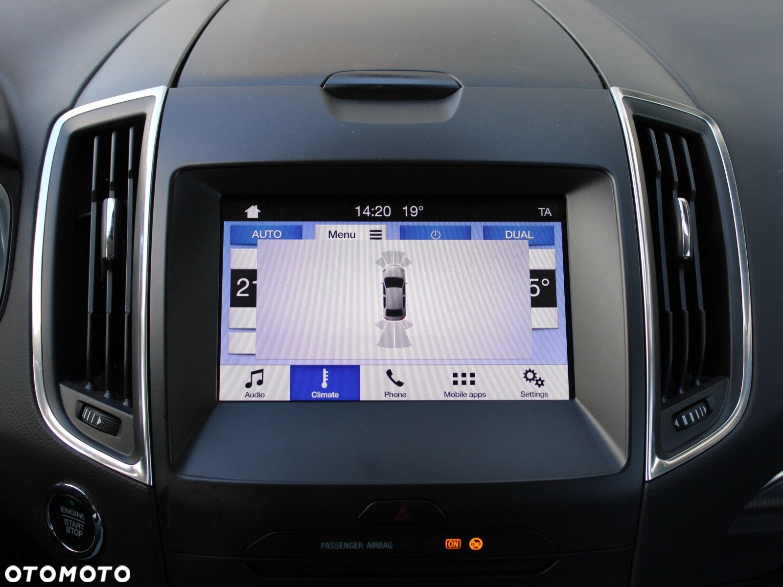 Ford S-Max - 20