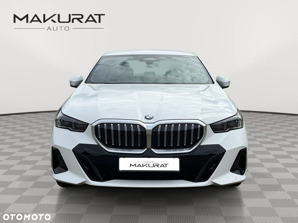BMW Seria 5 520d mHEV M Sport - 6