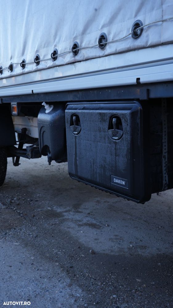 Volkswagen Crafter 3.5 CD Bena L4 4M 103kW - 6