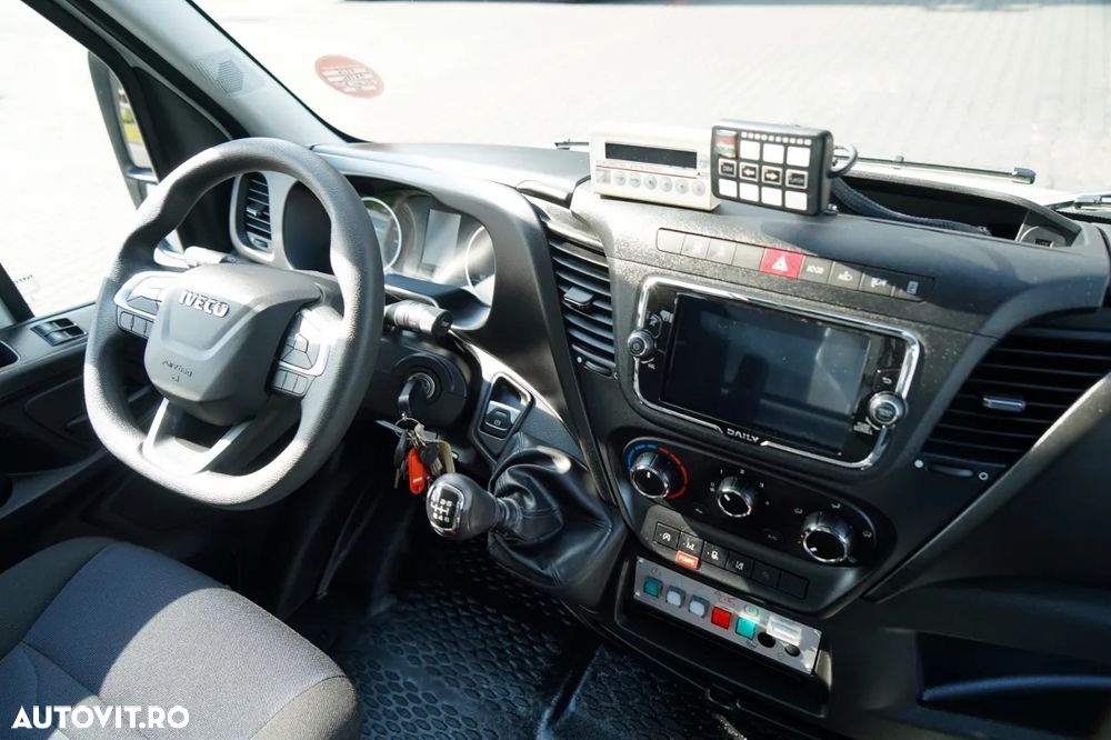 Iveco DAILY 35-140 / Platformă de lucru aeriană / FRANCE ELEVATEUR 141 TLE / 4 STABILIZATOARE / MANUALĂ / 2020 - 28