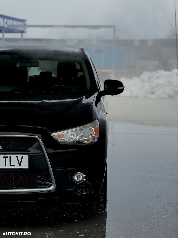 Mitsubishi ASX 1.8 DID 4WD Invite A13 - 3