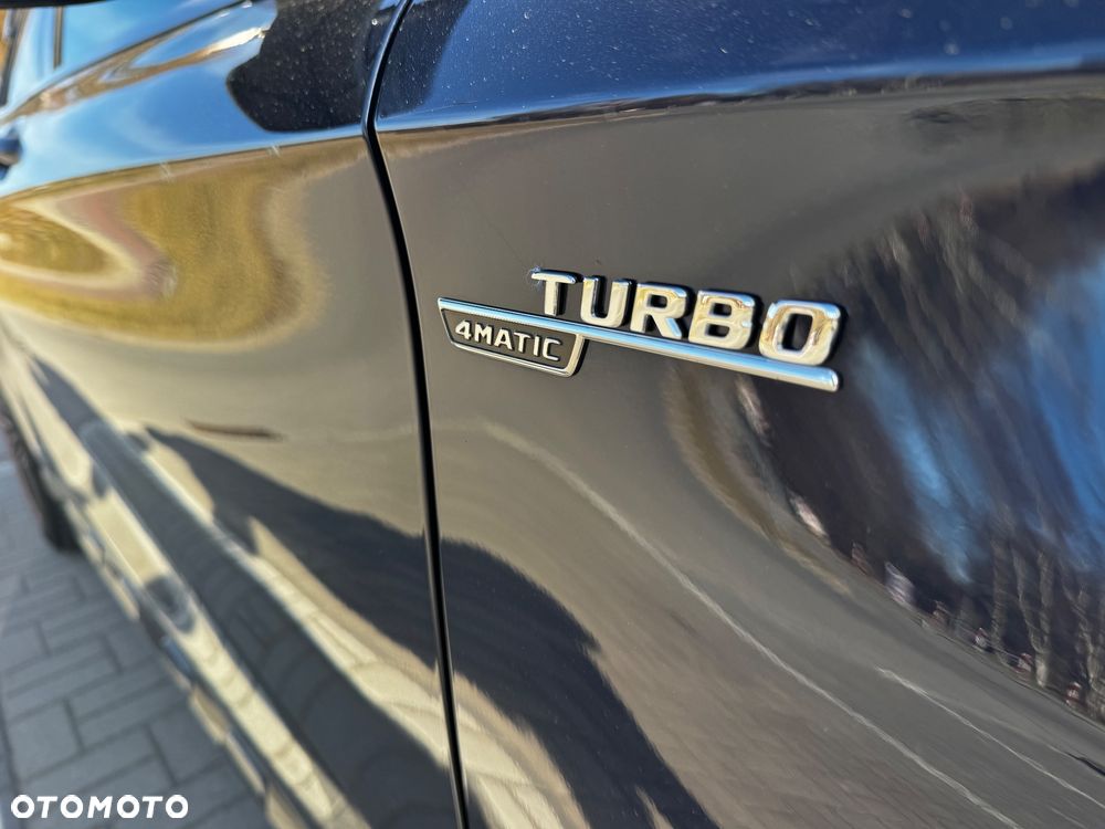 Mercedes-Benz GLA - 7