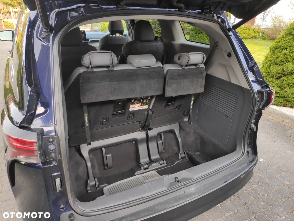 Toyota Sienna - 18