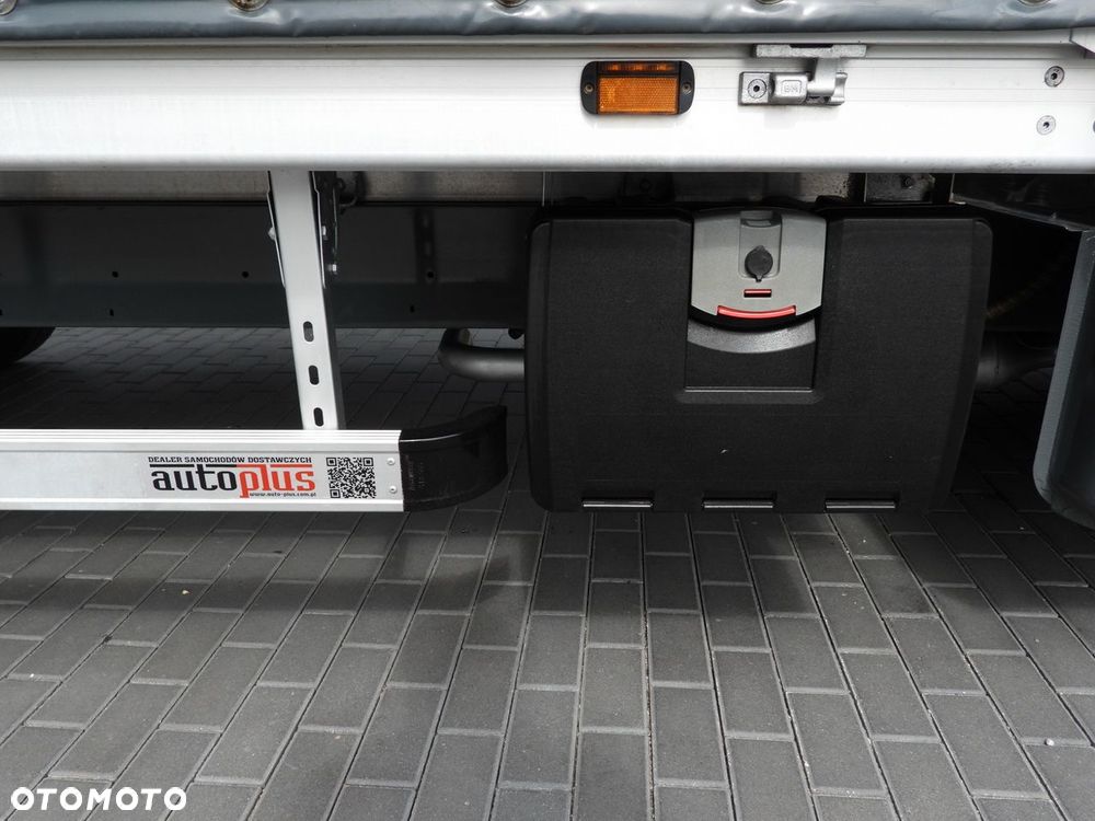 Opel MOVANO PLANDEKA 10 PALET WEBASTO TEMPOMAT LEDY PNEUMATYKA KLIMATYZACJA  165KM - 25