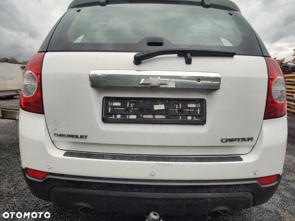 Chevrolet Captiva 2.4 2WD Travel Edition - 5