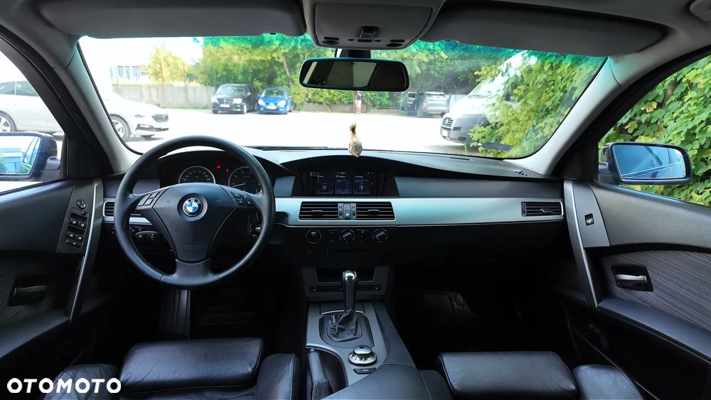 BMW Seria 5 - 12