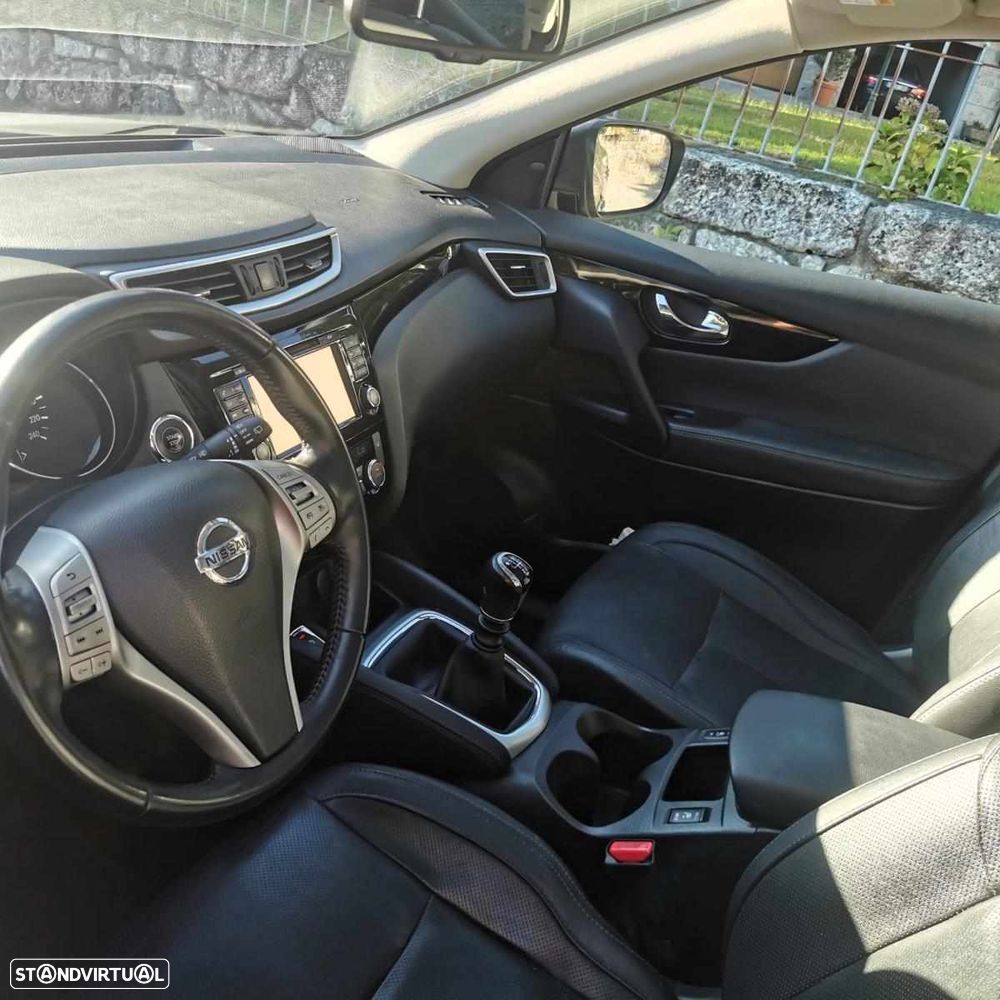 Nissan Qashqai 1.5 dCi Tekna Premium - 8