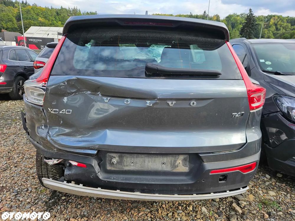 Volvo XC 40 T4 AWD Geartronic - 11