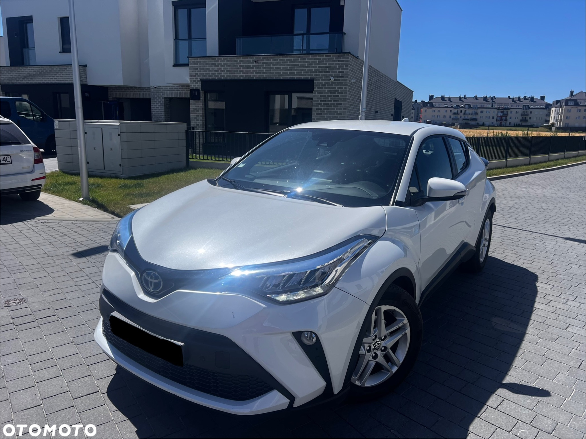 Toyota C-HR 1.8 Hybrid Business Edition - 12
