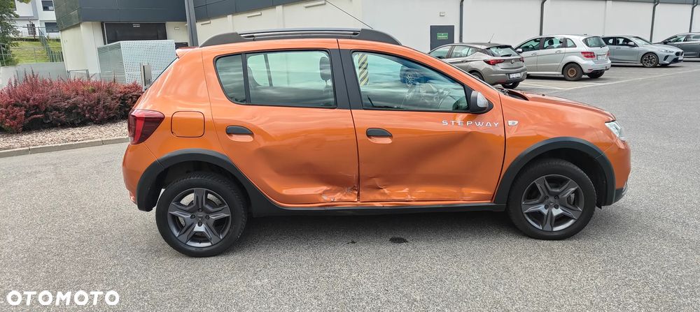 Dacia Sandero Stepway TCe 90 Prestige - 19