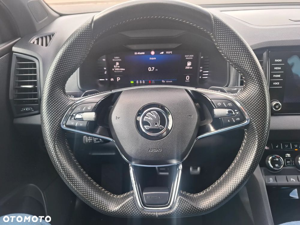 Skoda Karoq 2.0 TDI SCR 4x4 DSG Sportline - 27