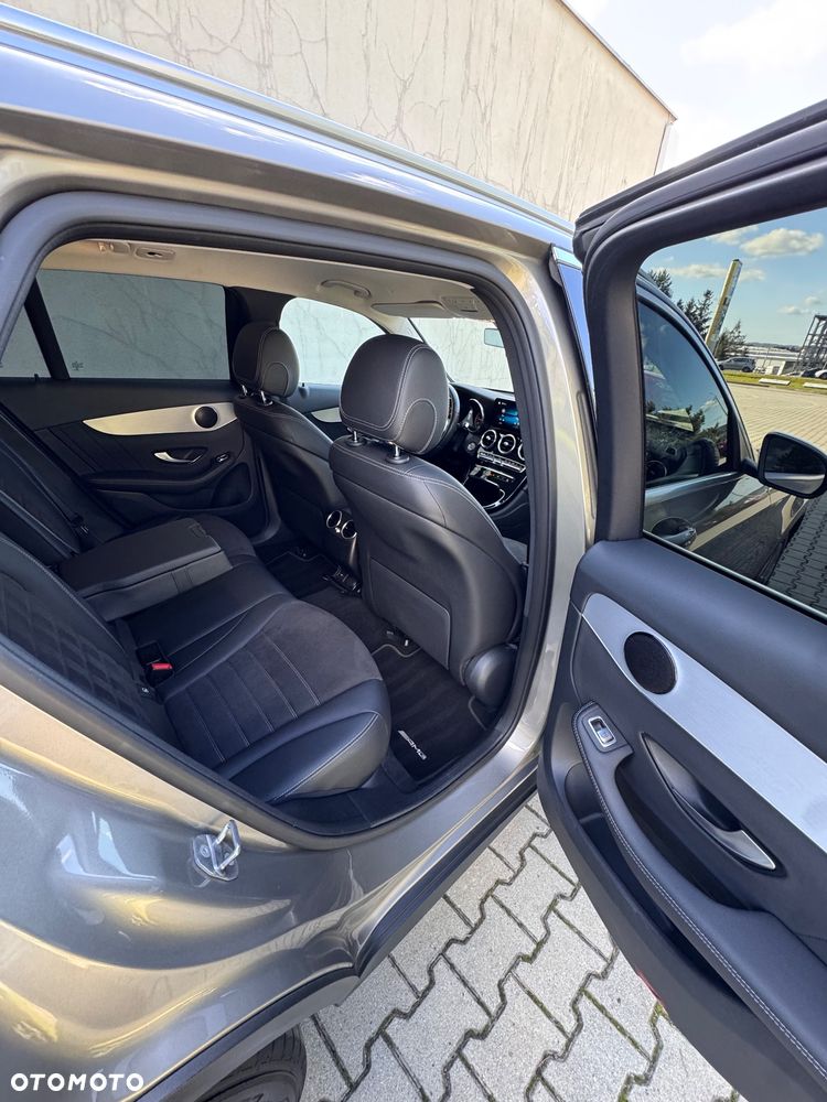 Mercedes-Benz GLC 220 d 4Matic 9G-TRONIC AMG Line - 21