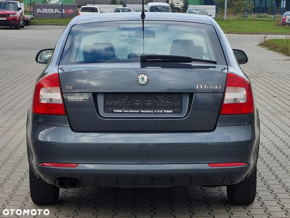 Skoda Octavia 1.8 TSI Ambition - 4