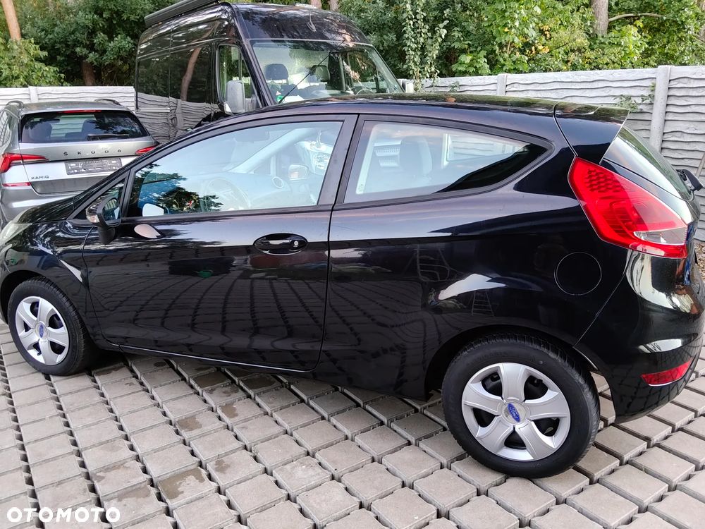 Ford Fiesta - 18