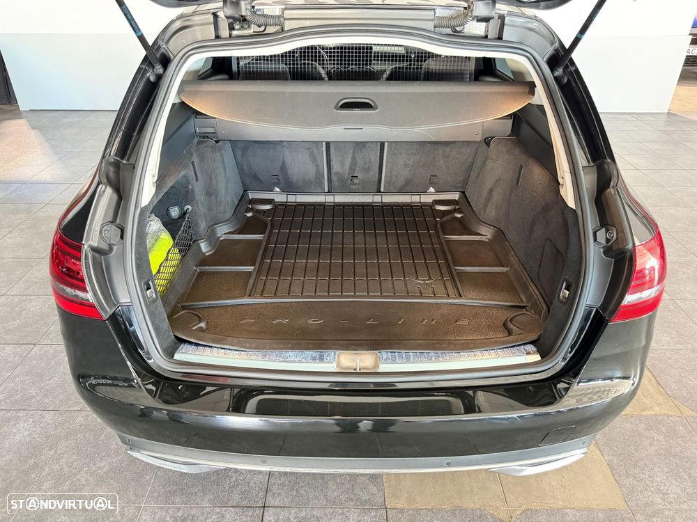 Mercedes-Benz C 300 d Avantgarde - 8