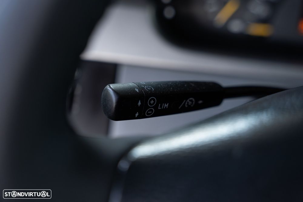 Mercedes-Benz Vito 6 Lugares - 9