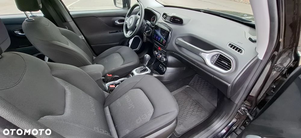 Jeep Renegade 1.4 MultiAir DSG Longitude - 8