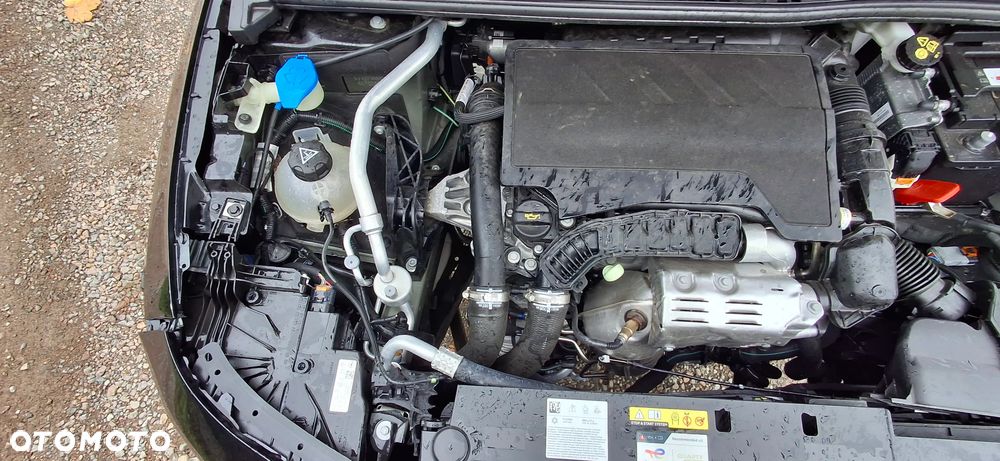 Opel Astra 1.2 Turbo Automatik GS - 30