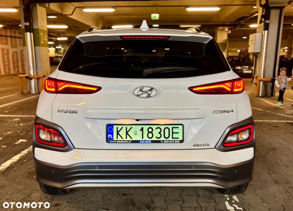 Hyundai Kona 39kWh Premium - 4